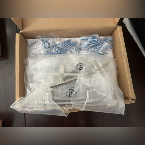 Amazon Basic Curved Modern Cabinet Handle- 5.25” length, 3” hole center- NWT! - Picture 7 of 10